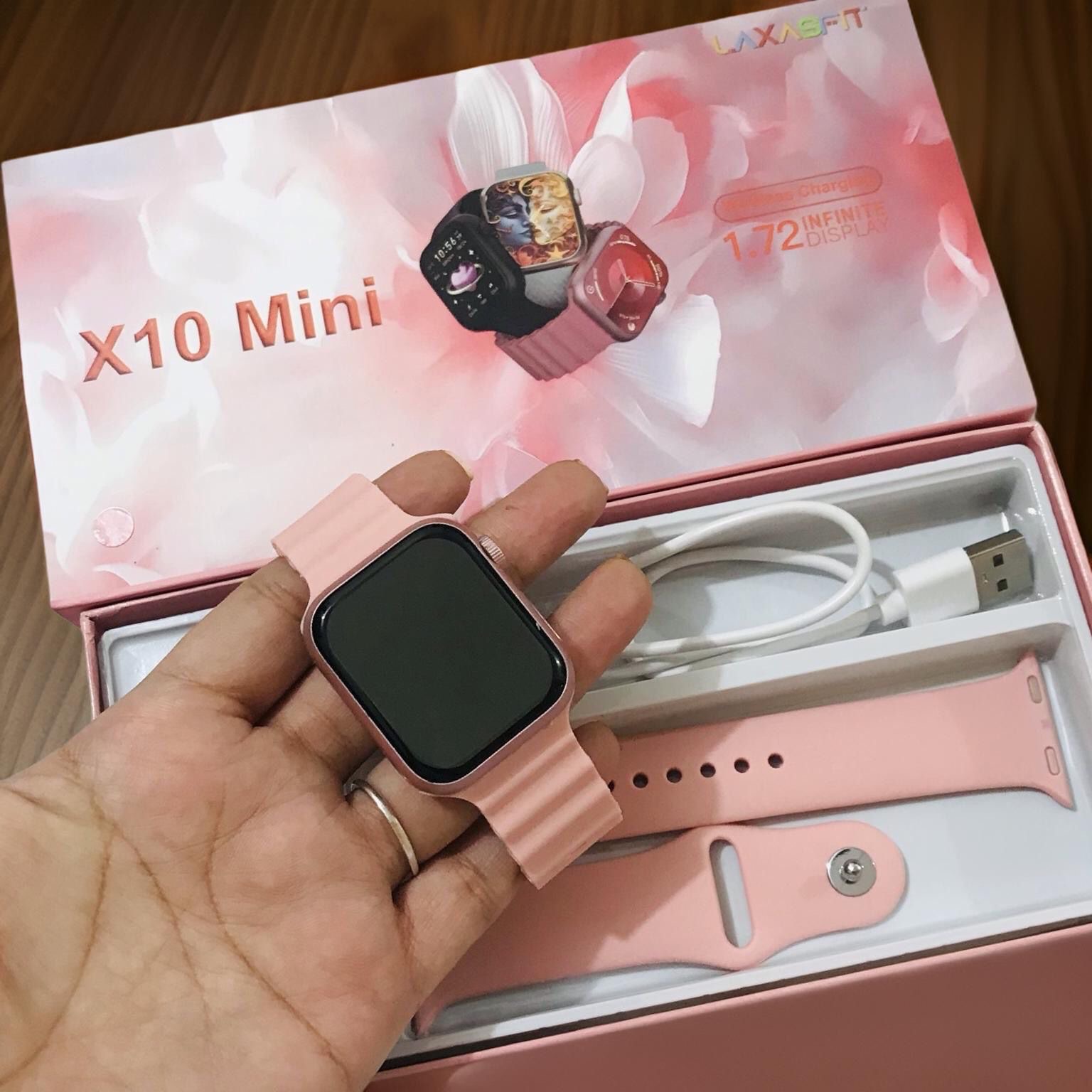 Ladies premium smartwatch