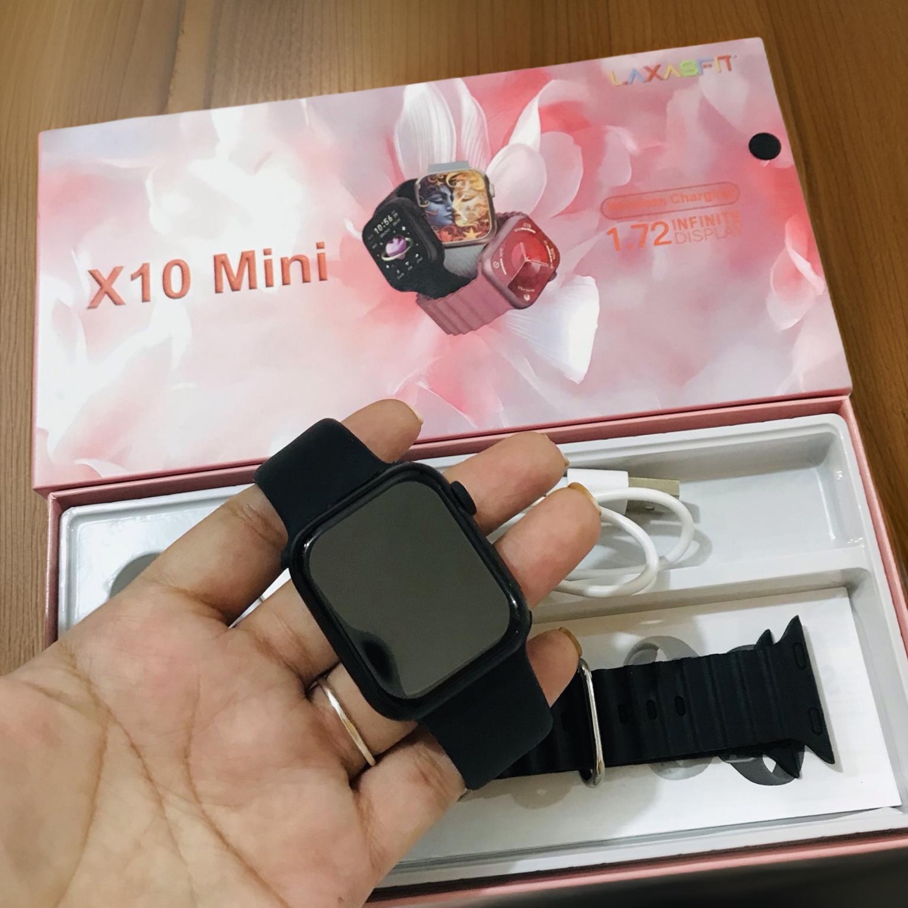 Ladies mini dail smartwatch